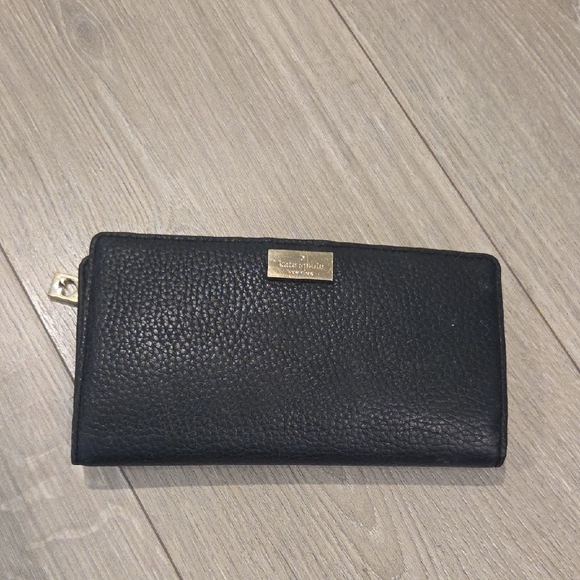 Kate Spade Leather Wallet - Picture 1 of 5